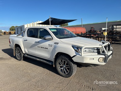 2017 Toyota HiLux SR5 4x4 Dual Cab Pickup