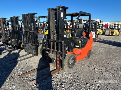 2022 Viper FY25 3900 lb Cushion Tire Montacargas