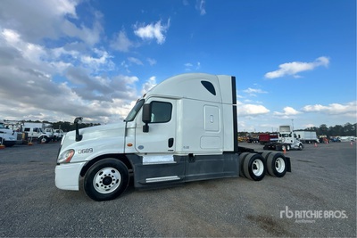 2015 Freightliner Cascadia 125 Cabeza Tractora Cabina Dormitorio