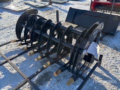 2025 GIYI GY-CWG72 72 in Root Rake Skid Steer Grapple (Unused)