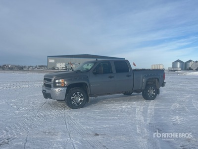 2009 Chevrolet Silverado 2500HD LT 4x4 Crew Cab Pickup