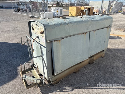 Lincoln SAE 300 300 A Skid-Mounted を見 Welder - Fueled