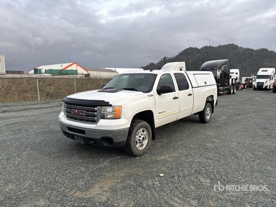2012 GMC Sierra 2500HD 4x4 Crew Cab بيك اب