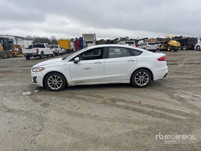 2020 Ford Fusion SE Automobile