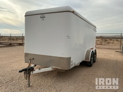 2010 CM T/A Enclosed Trailer
