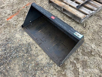 2024 Toro 22340 42 in General Purpose Mini Pala para Minicargadora