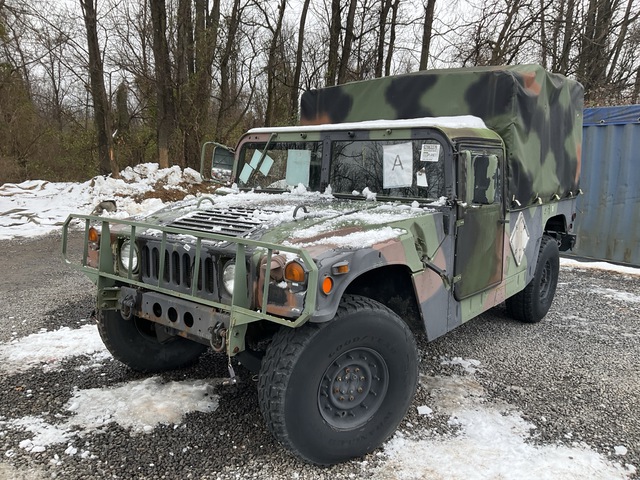 1989 AM General M1097 HMMWV 2 Door Soft Top w/Truck Body