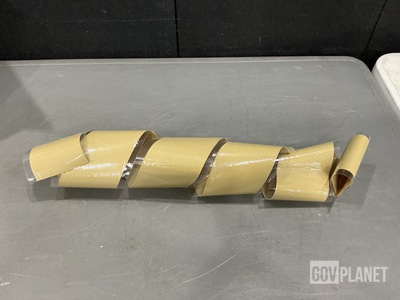 (11) Oshkosh 43574160-1 Hook Beige Hulls