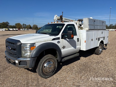 2014 Ford F-550 4x4 Camion utilitaire