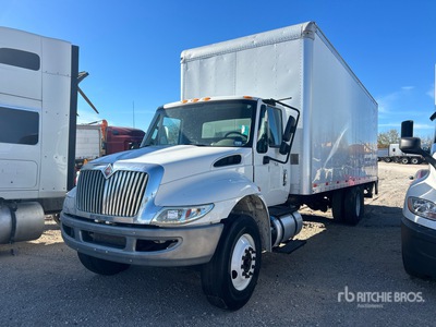 2019 International 4300 4x2 Van Truck