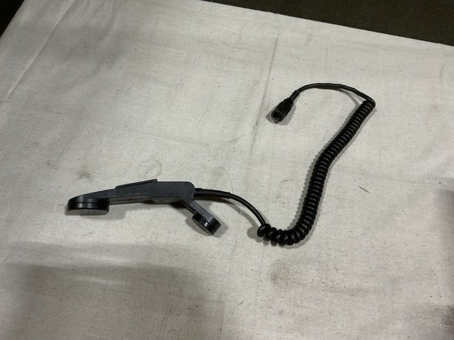 (51) Harris 10075-1399 Handsets