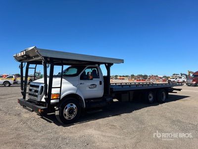 2011 Ford F-750 XLT 6x2 Afrij-vrachtwagen