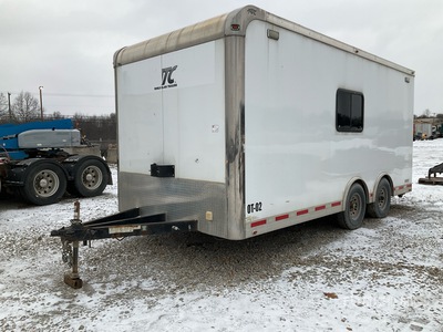 2016 Aluminum Trailer Co. QTSB8518+0-2T6.0K T/A 18 ft Enclosed Office Trailer