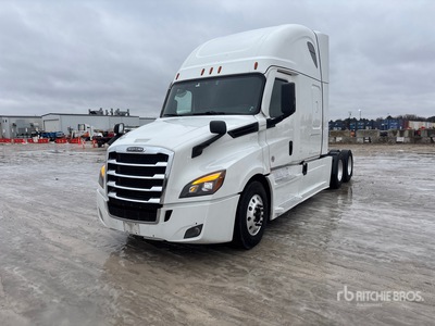 2021 Freightliner Cascadia 126 6x4 T/A Sleeper Truck Tractor