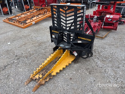 Danuser Intimidator Skid Steer Tree Puller Różne Osprzęt do miniładowarek