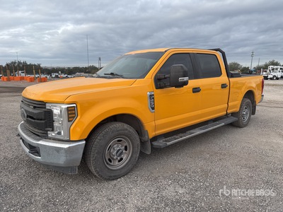 2018 Ford F-250 XL 4x2 Crew Cab Pickup