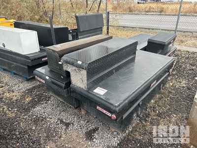 Quantity of (4) Skrzynka narzędziowa