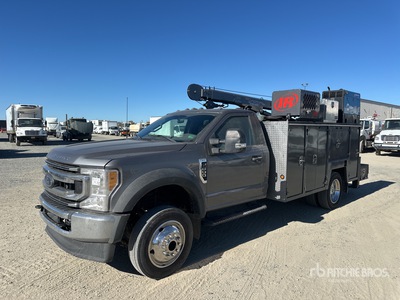 2022 Ford F-600 XLT 4x4 Servicewagen