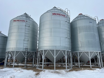 Meridian +/- 3500 bu 4 Ring Hopper Trémie à grains