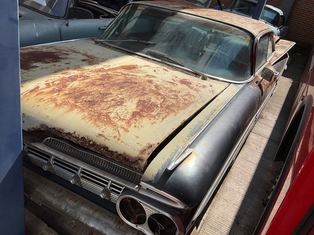 1959 Chevrolet Impala Automovil (Solo Partes) / Parts Only Automobile (Inoperable)