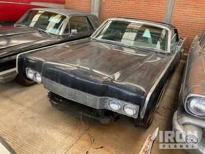 1967 Lincoln Continental Automovil (Solo Partes) / Parts Only Automobile (Inoperable)