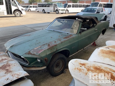 1969 Ford MUSTANG Automovil (Solo Partes) / Parts Only Automobile (Inoperable)