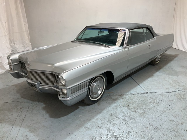 1965 Cadillac Eldorado Automovil (INOPERABLE) / Automobile (Inoperable)
