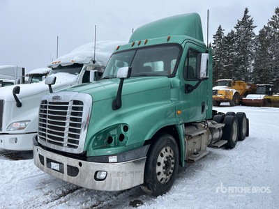 2020 Freightliner Cascadia 125 6x4 T/A Day Cab Truck Tractor (Inoperable)