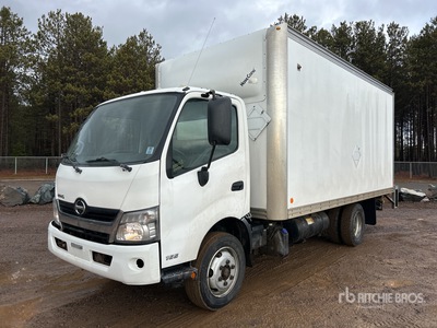 2018 Hino 165 4x2 Van Truck