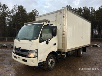 2017 Hino 165 4x2 Van Truck
