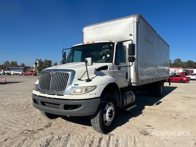 2017 International 4300 4x2 Van Truck
