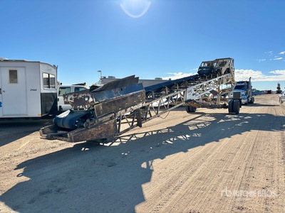 1993 El-Russ M1650 36 in x 80 ft Portable Radial Stacking Conveyor