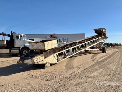 2007 Superior 36x80 PRSC 36 in x 80 ft Portable Radial Stacking Conveyor