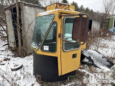 Cat 992 Cab - Fits Cat 992