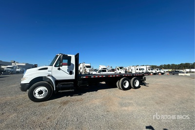 2008 International 4400 6x4 Flatbed Truck