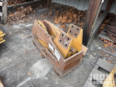 Cat D11R Carrier Roller Brackets - Fits Cat D11R