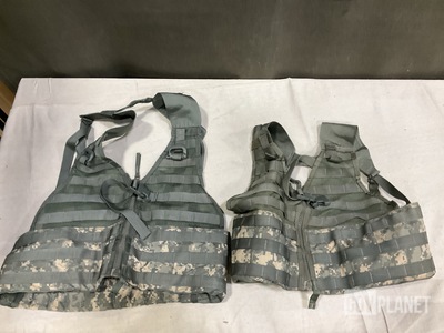 (160) Fighting Load Carriers