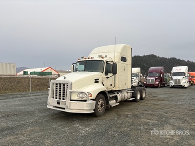 2012 Mack CXU613 6x4 Tracteur routier couchette
