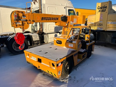 2005 Broderson IC-35-2D 8000 lb 4x4 Carry Deck Crane (Inoperable)
