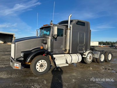 2001 Kenworth T800 8x4 Tri/A Slaapcabine Tractor