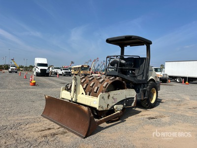 2006 Ingersoll Rand SD-70F-TF Padfoot Drum Compactor
