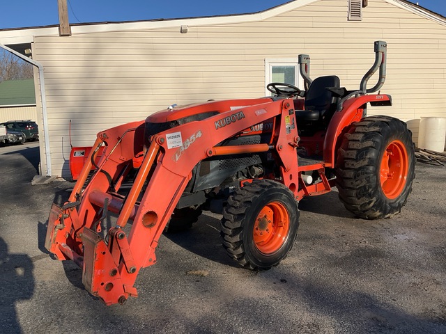Kubota 4WD Utility Tractor
