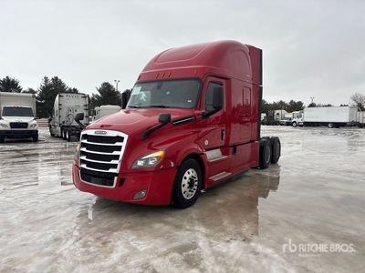 2019 Freightliner Cascadia 126 6x4 T/A Sleeper Truck Tractor