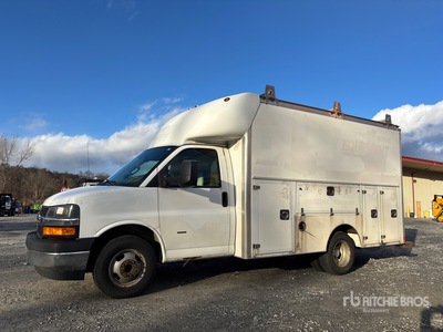 2019 Chevrolet Express 3500 Utility Cargo Van