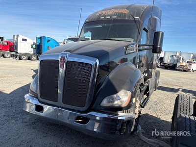 2019 Kenworth T680 6x4 تراكتور شاحنة كابينة النوم (ثنائية المحور)