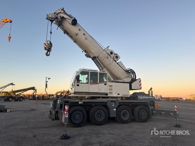 2004 Demag AC70 160000 lb 8x4 オールテラインクレイン