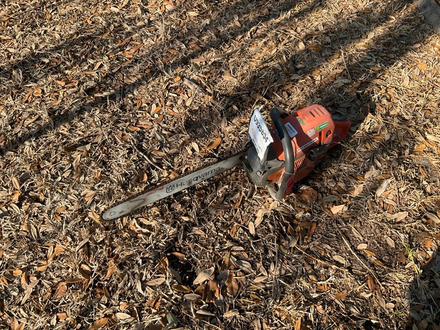 2021 Husqvarna 555 Chain Saw