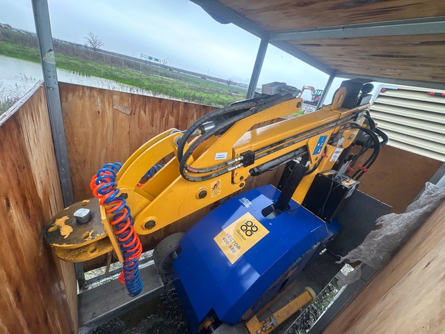 Quattrolifts Vector 400 Vacuum Glass Lifter