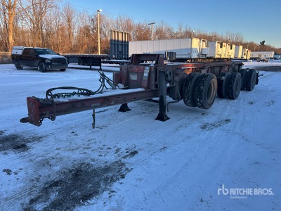 1995 Deloupe Tri/A Roll-Off Trailer