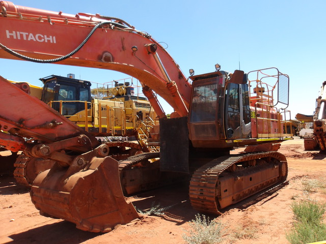 2010 Hitachi ZX470LCH-3 Tracked Excavator